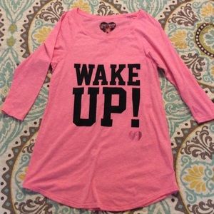 ✨5 for $20✨ “Wake Up” printed sleep shirt